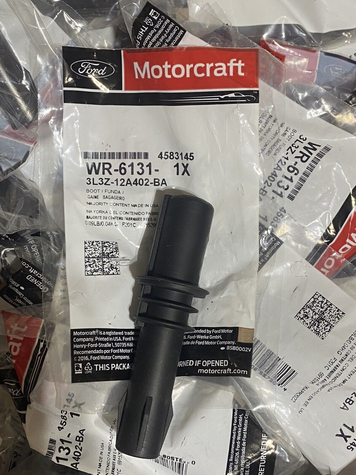 Motorcraft WR-6131 Ford 3L3Z-12A402-BA Spark Plug Boot Only, SPRING NOT INCLUDED