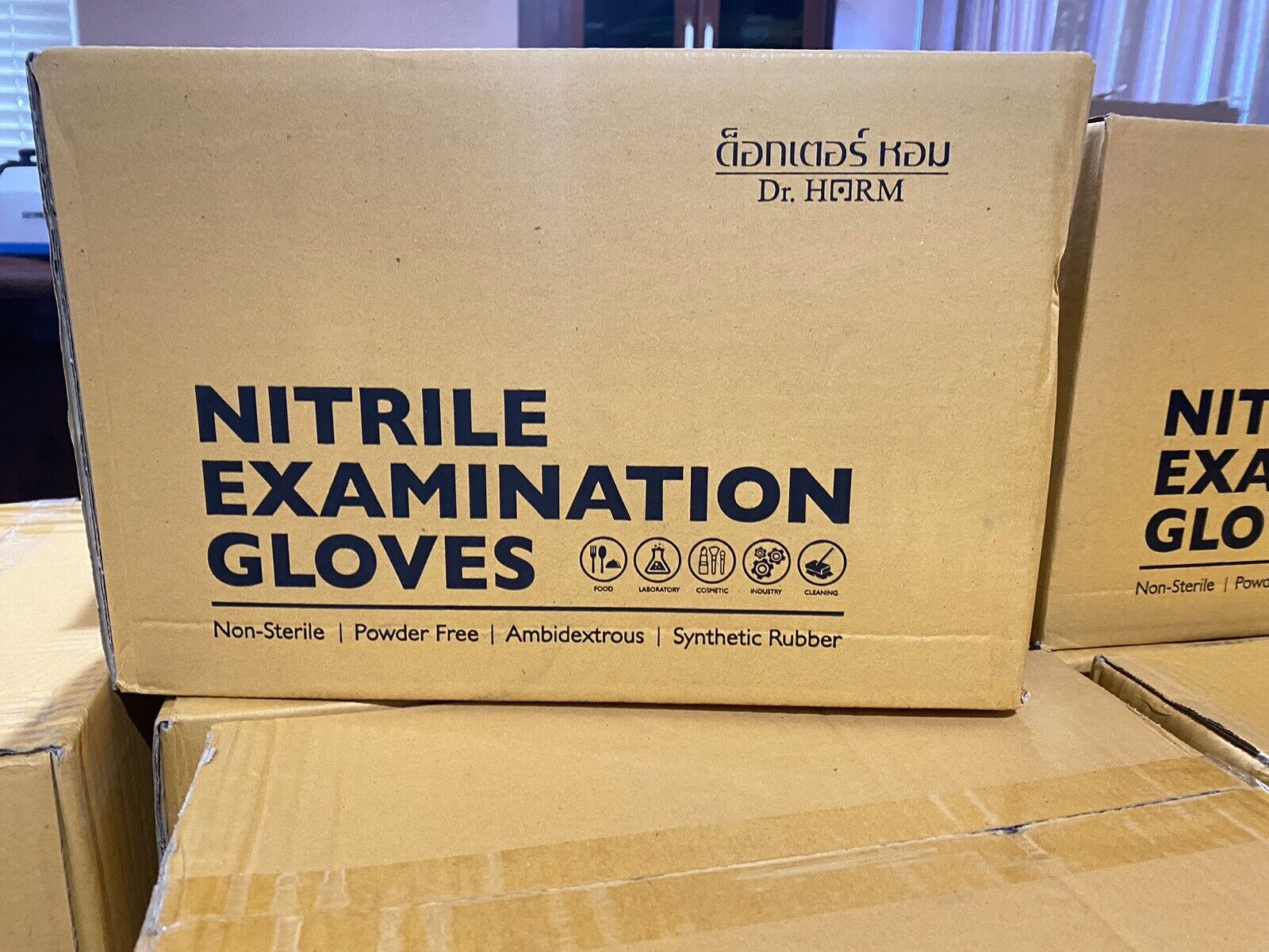 POWDER-FREE NITRILE EXAM GLOVES BLUE COMES IN WEIGHT SIZE "M"